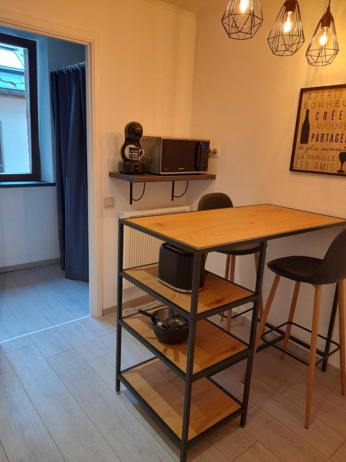 En Li Esse Apartment *