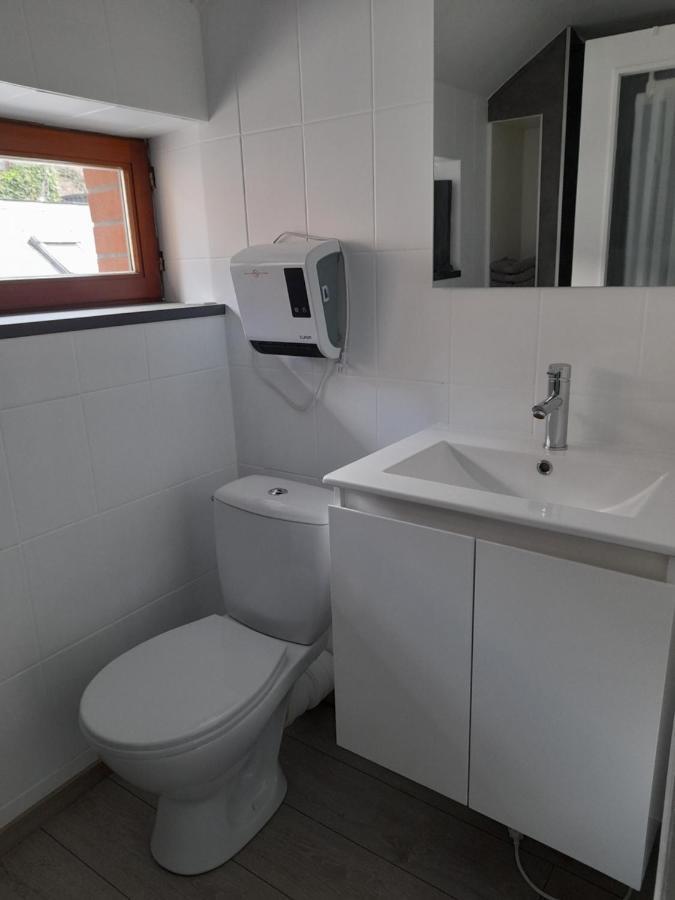 En Li Esse Apartment *